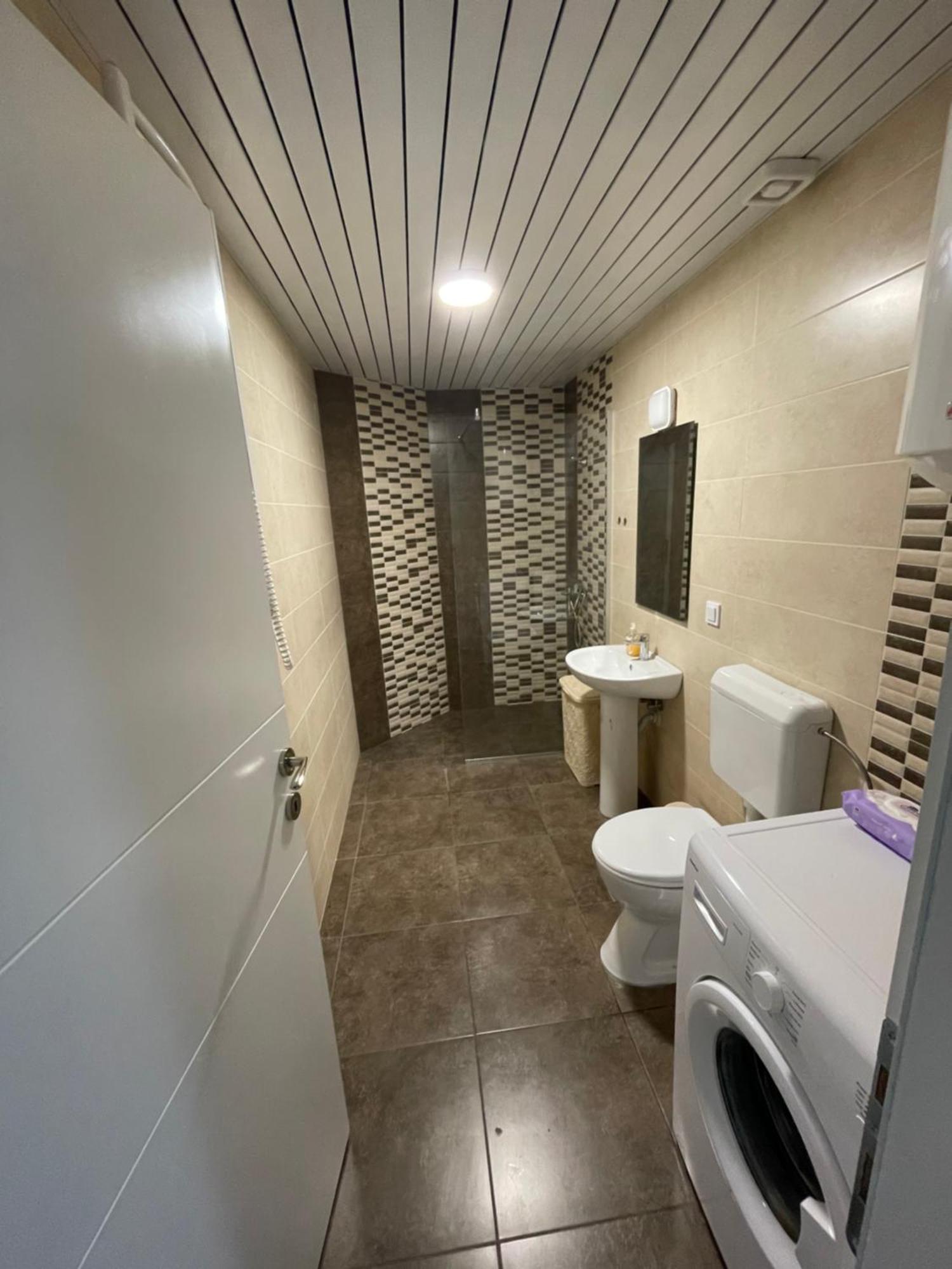 Mrn Apartment 2 Скопие Екстериор снимка