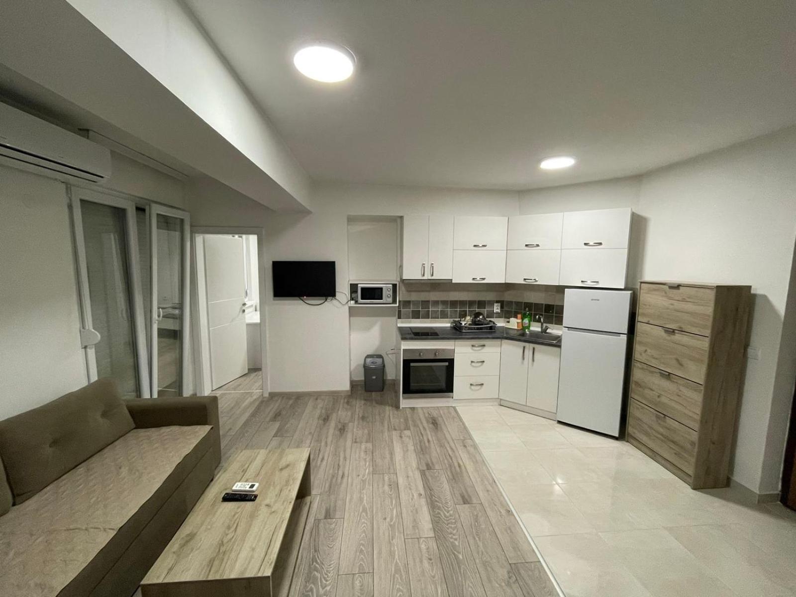 Mrn Apartment 2 Скопие Екстериор снимка